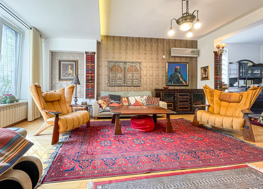  Vila singur-curte Floreasca 8 camere